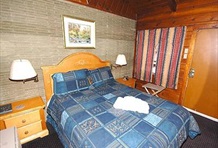 RedAwning Bonanza Avenue Holiday home